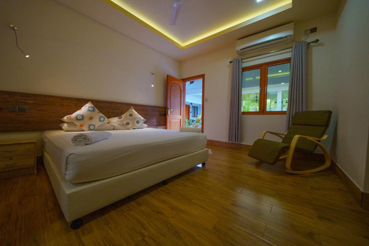Tiger Shark Residence & Dive Fuvahmulah Екстериор снимка