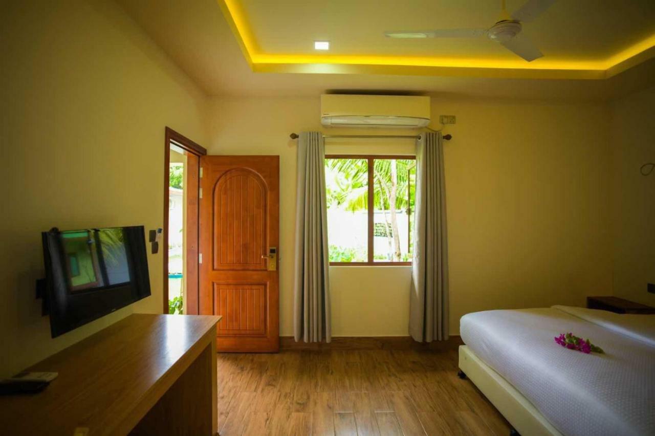 Tiger Shark Residence & Dive Fuvahmulah Екстериор снимка